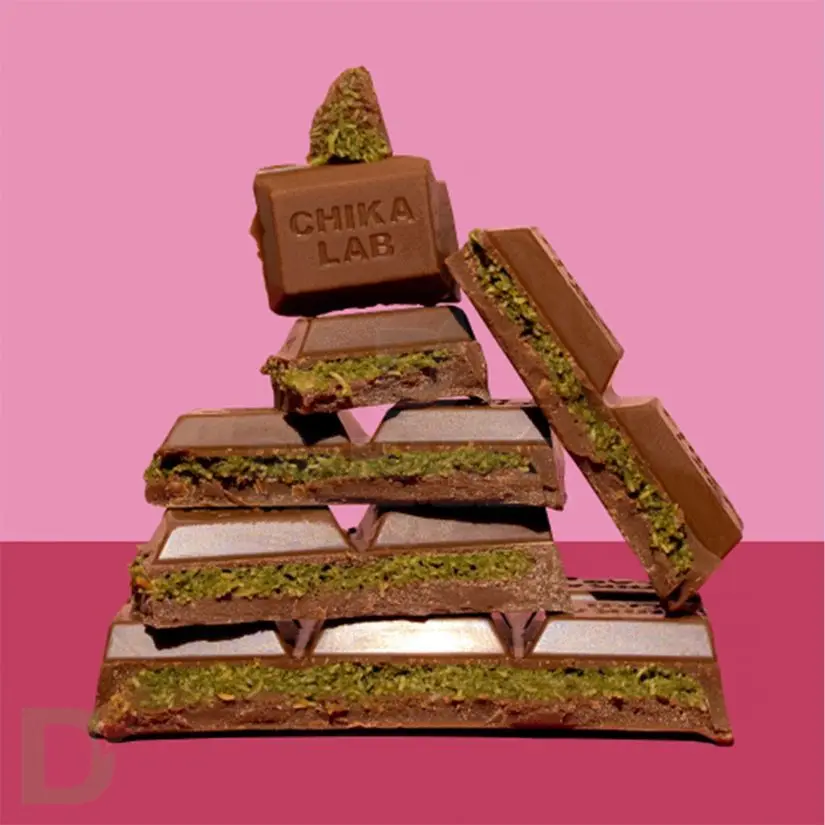 Шоколад молочный Дубайский с начинкой без сахара CHIKALAB 100 гр